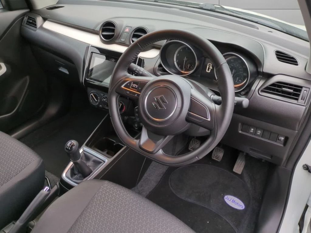 Used Suzuki Swift 2020 for sale - 77805379: Photo 9