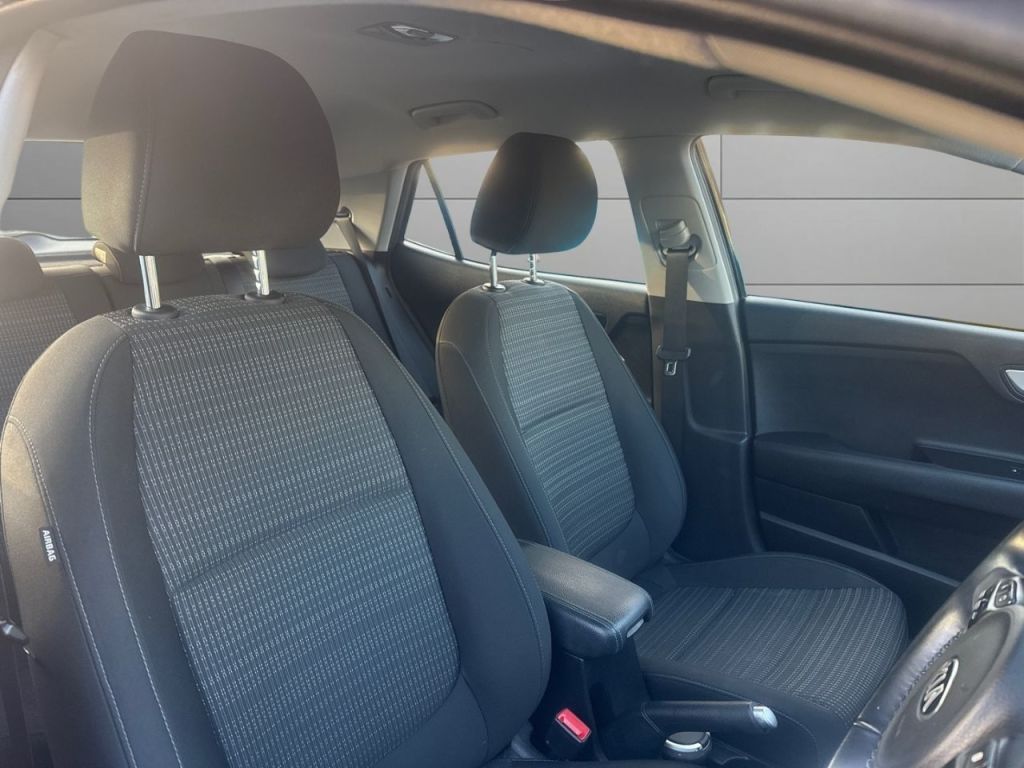 Used Kia Stonic 2019 for sale - 76641946: Photo 11