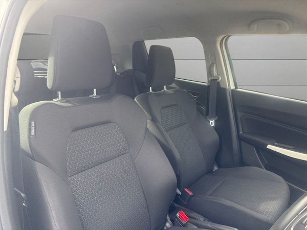 Used Suzuki Swift 2023 for sale - 76332832: Photo 11