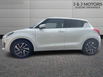 Used Suzuki Swift 2023 for sale - 76332832: Photo 4