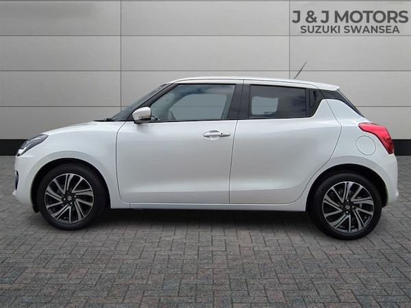 Used Suzuki Swift 2022 for sale - 75456239: Photo 4