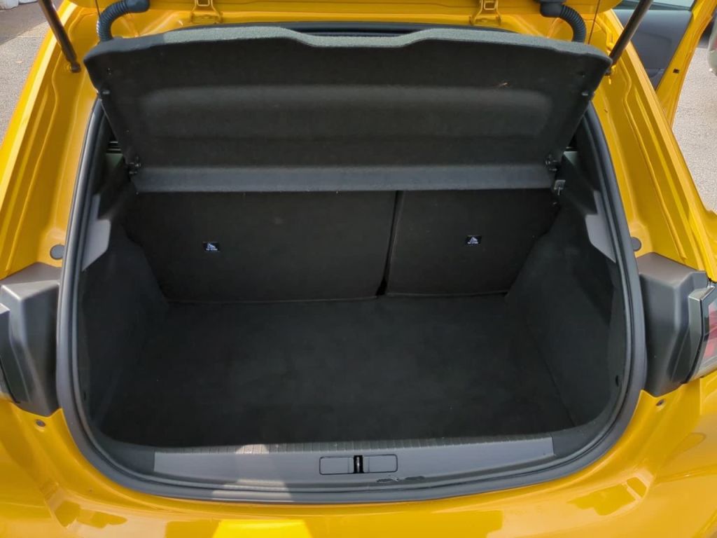 Used Peugeot 208 2022 for sale - 74541051: Photo 9