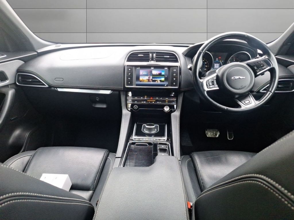 Used Jaguar F-Pace 2016 for sale - 77593324: Photo 10