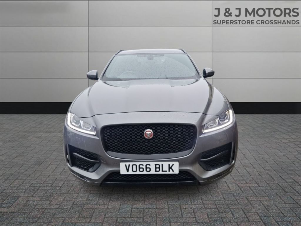 Used Jaguar F-Pace 2016 for sale - 77593324: Photo 2