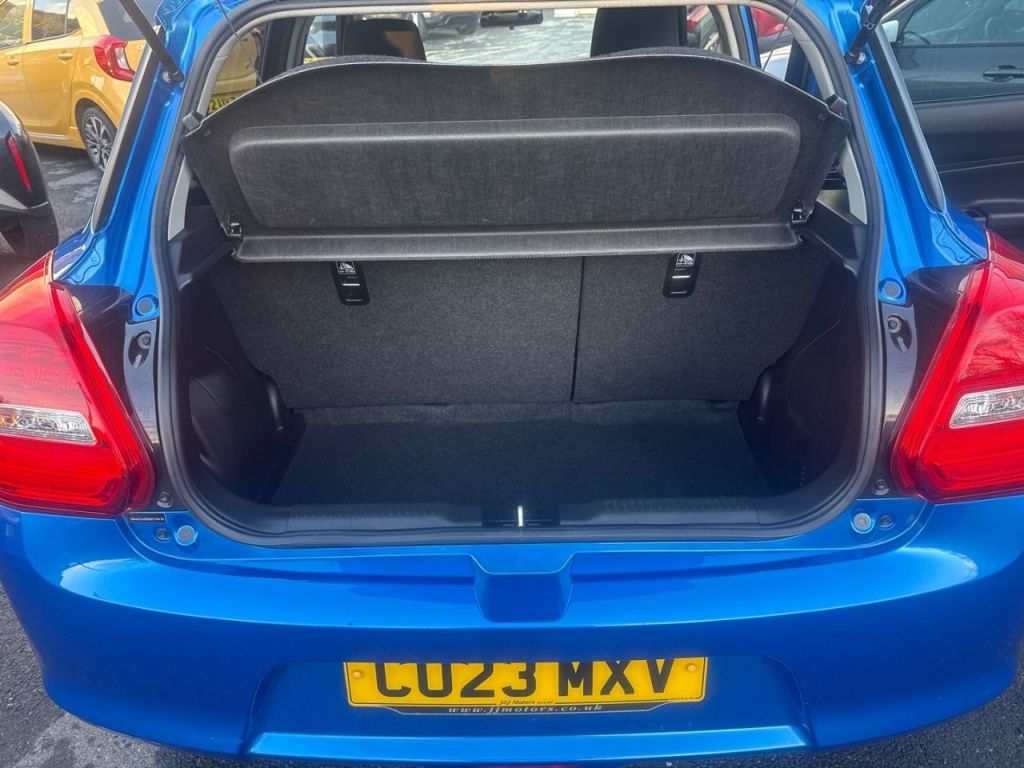 Used Suzuki Swift 2023 for sale - 76819857: Photo 12