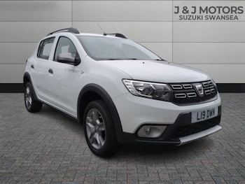 Used Dacia Sandero Stepway 2018 for sale - 77421389: Photo