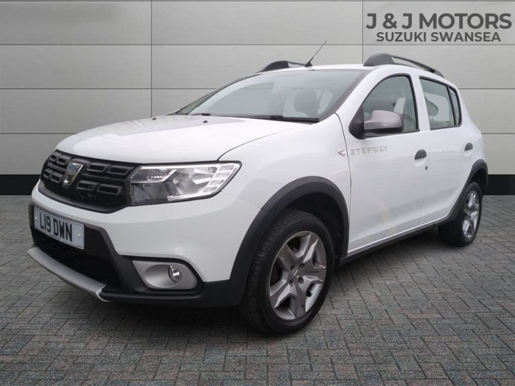 Used Dacia Sandero Stepway 2018 for sale - 77421389: Photo 3