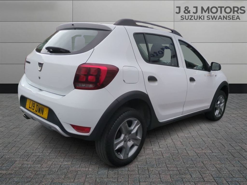 Used Dacia Sandero Stepway 2018 for sale - 77421389: Photo 7