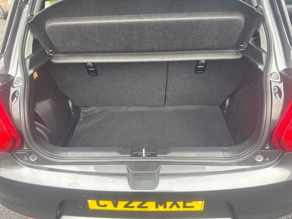 Used Suzuki Swift 2022 for sale - 76710672: Photo 12