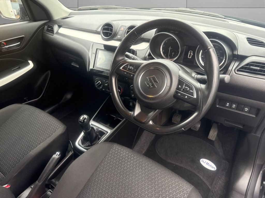 Used Suzuki Swift 2022 for sale - 76710672: Photo 9