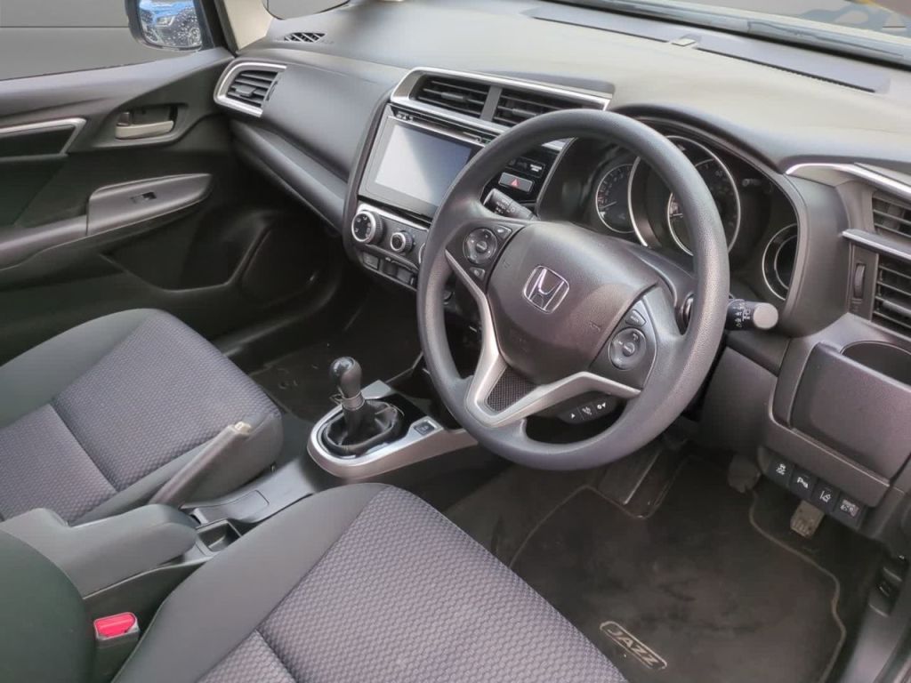 Used Honda Jazz 2019 for sale - 77200645: Photo 9