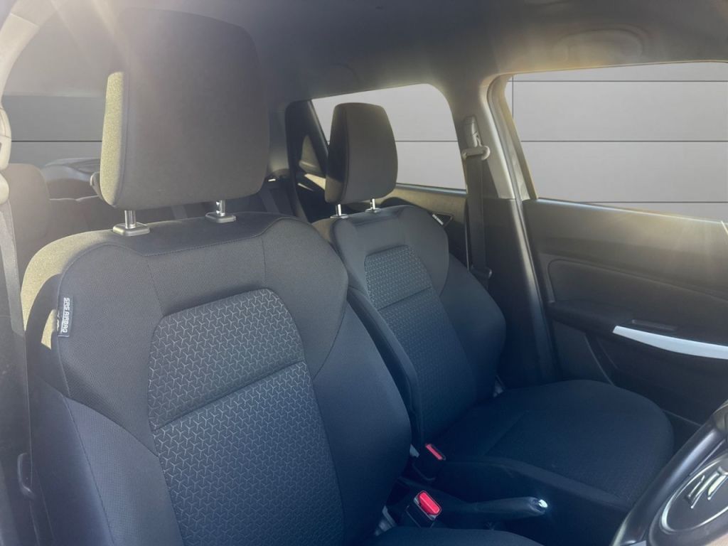 Used Suzuki Swift 2021 for sale - 76653916: Photo 11