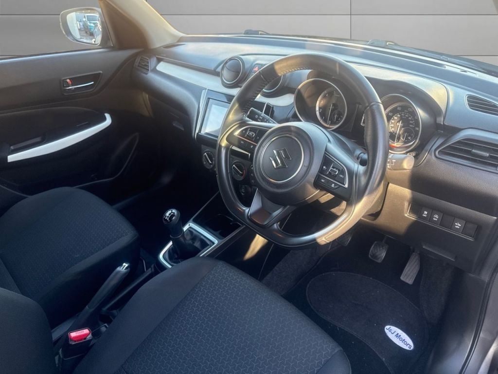 Used Suzuki Swift 2021 for sale - 76653916: Photo 9