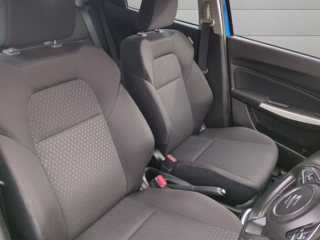 Used Suzuki Swift 2023 for sale - 77582568: Photo 11