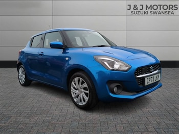 Used Suzuki Swift 2023 for sale - 77582568: Photo