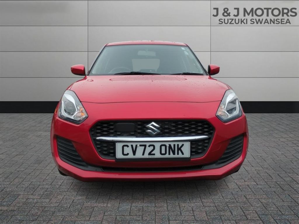 Used Suzuki Swift 2023 for sale - 77582572: Photo 2