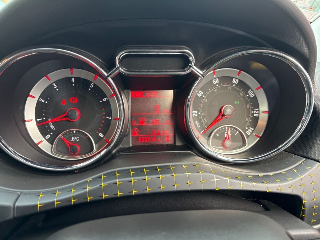 Used Vauxhall ADAM 2016 for sale - 77200647: Photo 13