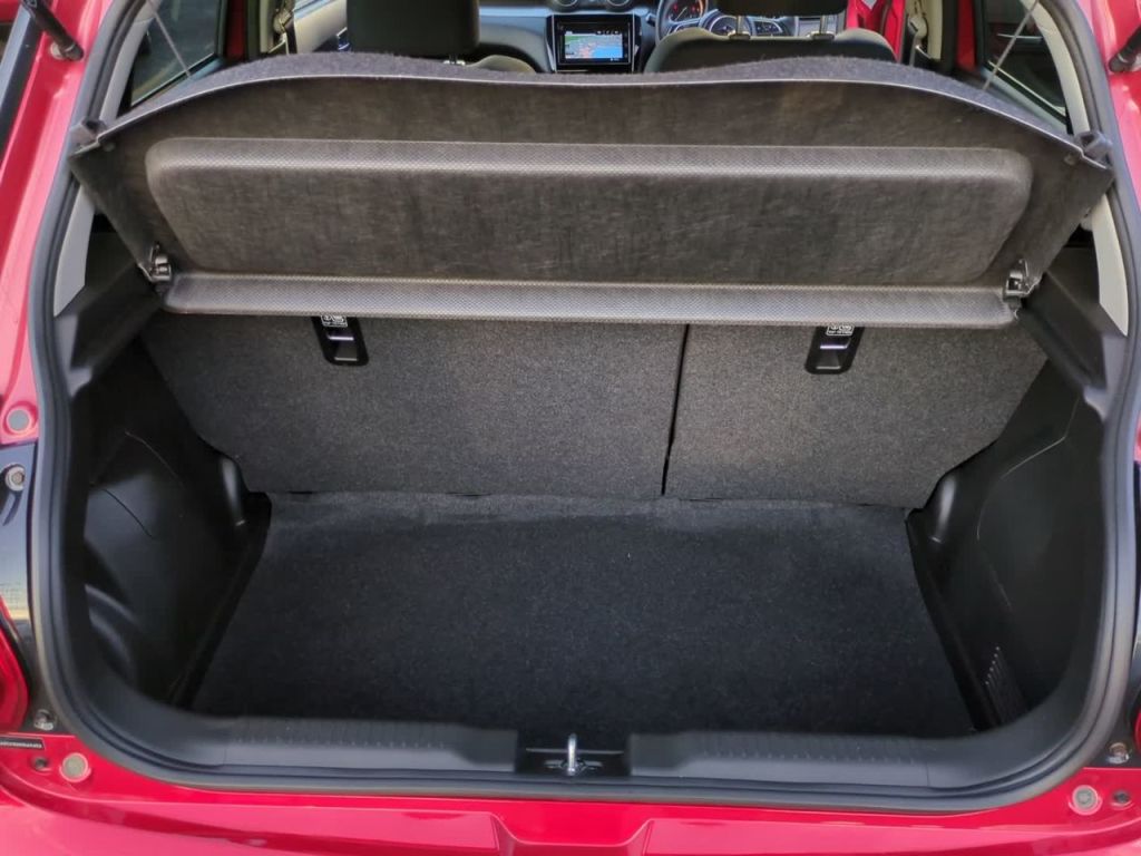 Used Suzuki Swift 2023 for sale - 77805374: Photo 12