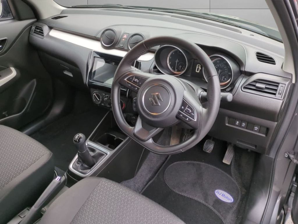 Used Suzuki Swift 2023 for sale - 77805380: Photo 9