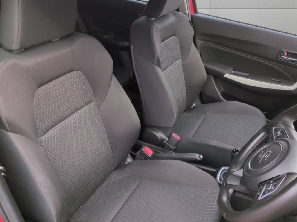 Used Suzuki Swift 2023 for sale - 77990215: Photo 11