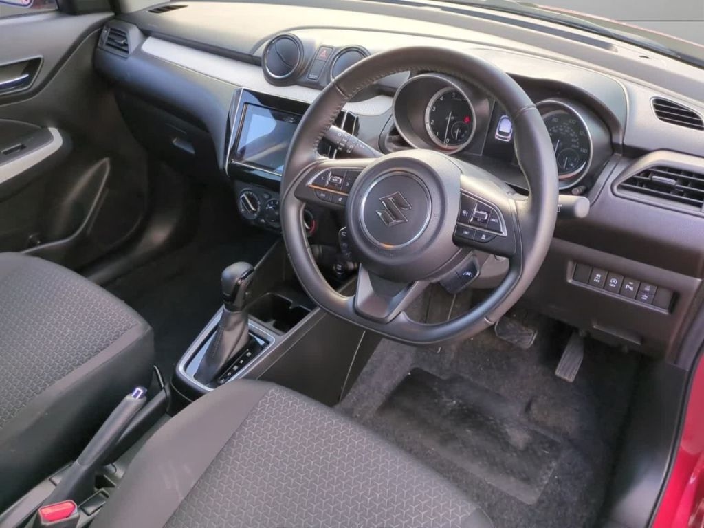 Used Suzuki Swift 2023 for sale - 77890745: Photo 9