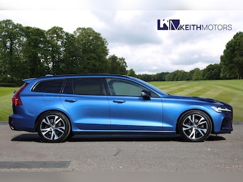 Used Volvo V60 2021 for sale - 78663696: Photo