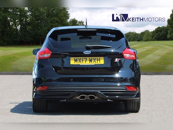 Used Ford Focus 2017 for sale - 79414052: Photo