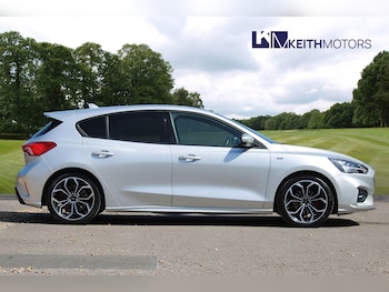 Used Ford Focus 2022 for sale - 78663680: Photo