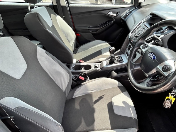 Used Ford Focus 2012 for sale - 75508324: Photo 2