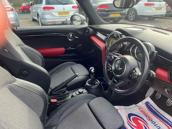 Used MINI Hatch 2015 for sale - 76801979: Photo