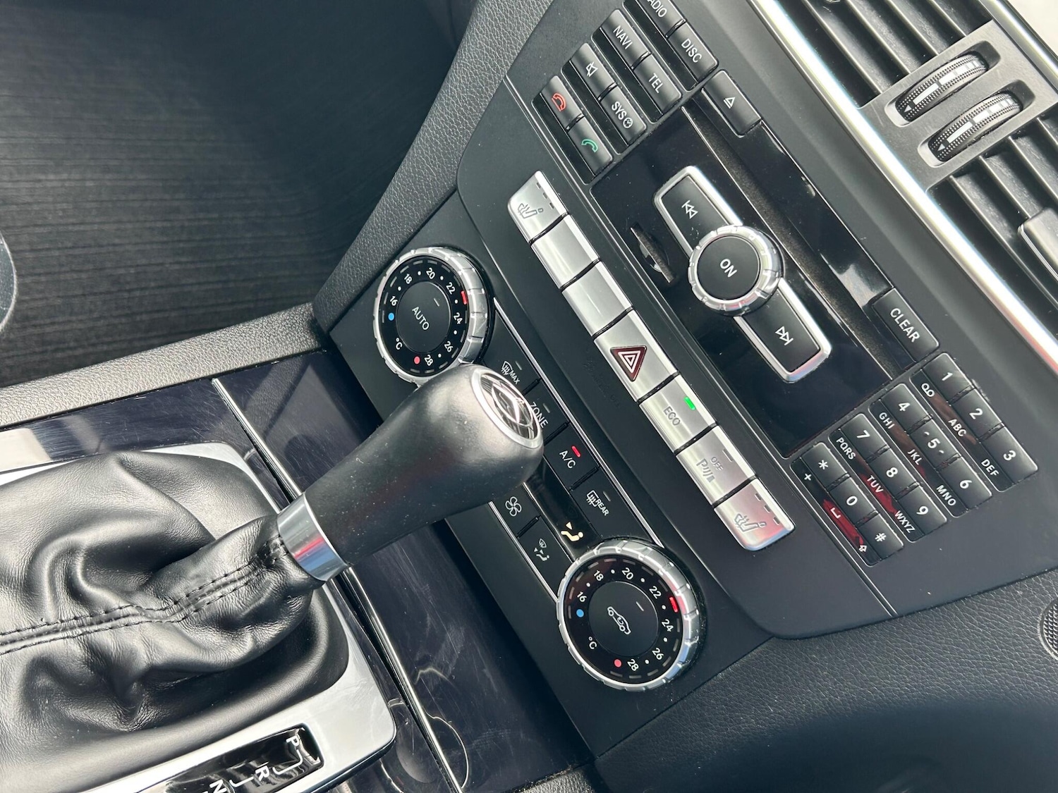 Used Mercedes-Benz C Class 2014 for sale - 76988436: Photo 7