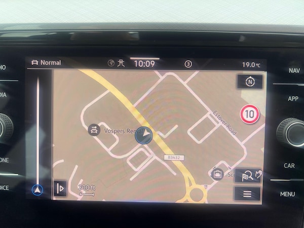Used Volkswagen Passat 2019 for sale - 75002275: Photo 2