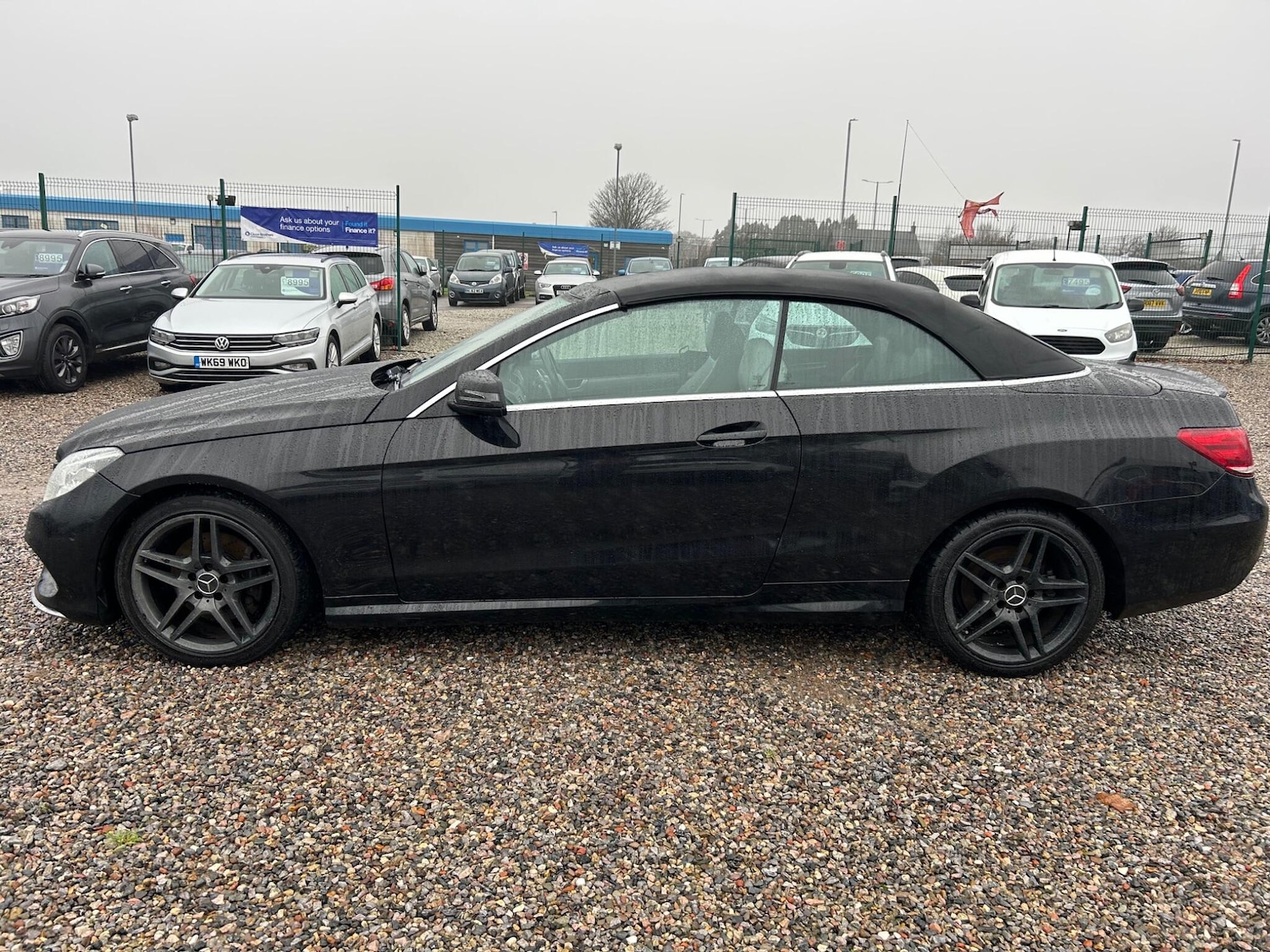 Used Mercedes-Benz E Class 2014 for sale - 76689840: Photo 10