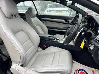 Used Mercedes-Benz E Class 2014 for sale - 76689840: Photo