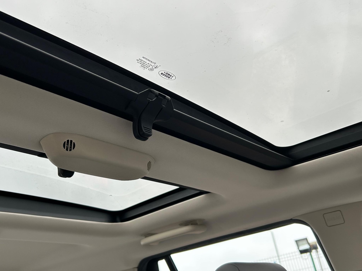 Used Land Rover Freelander 2010 for sale - 77344010: Photo 8