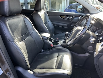 Used Nissan Qashqai 2016 for sale - 77643766: Photo