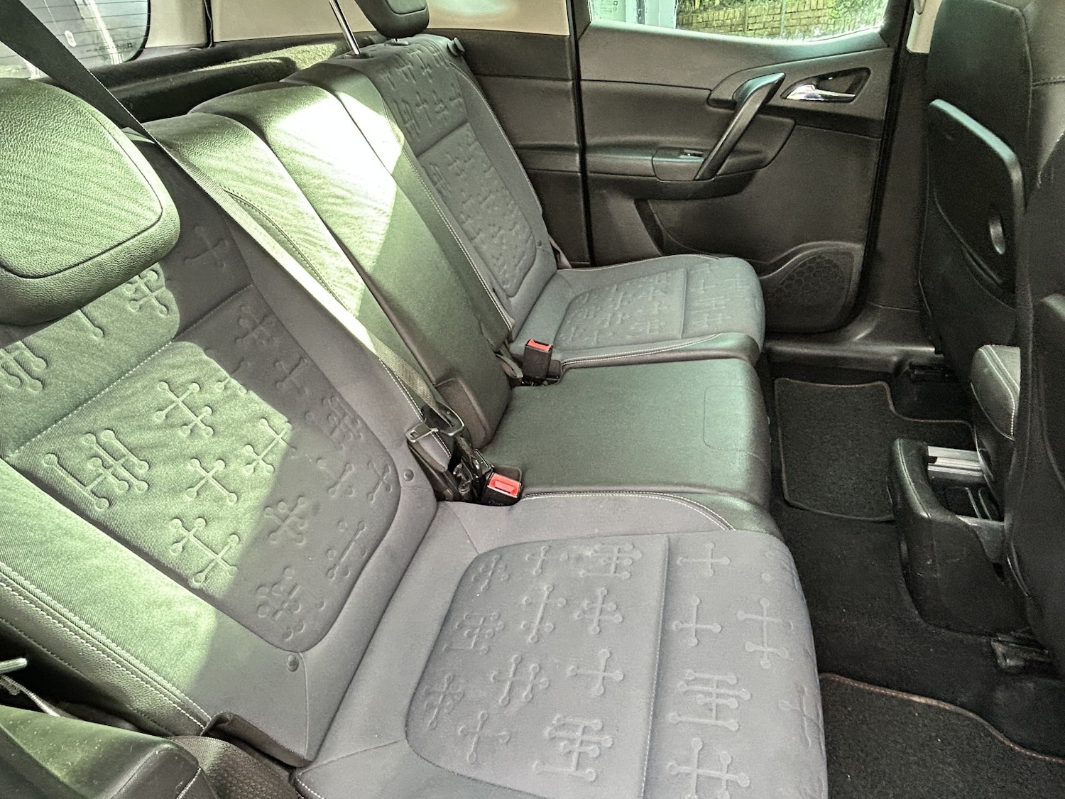 Used Vauxhall Meriva 2015 for sale - 77516213: Photo 3