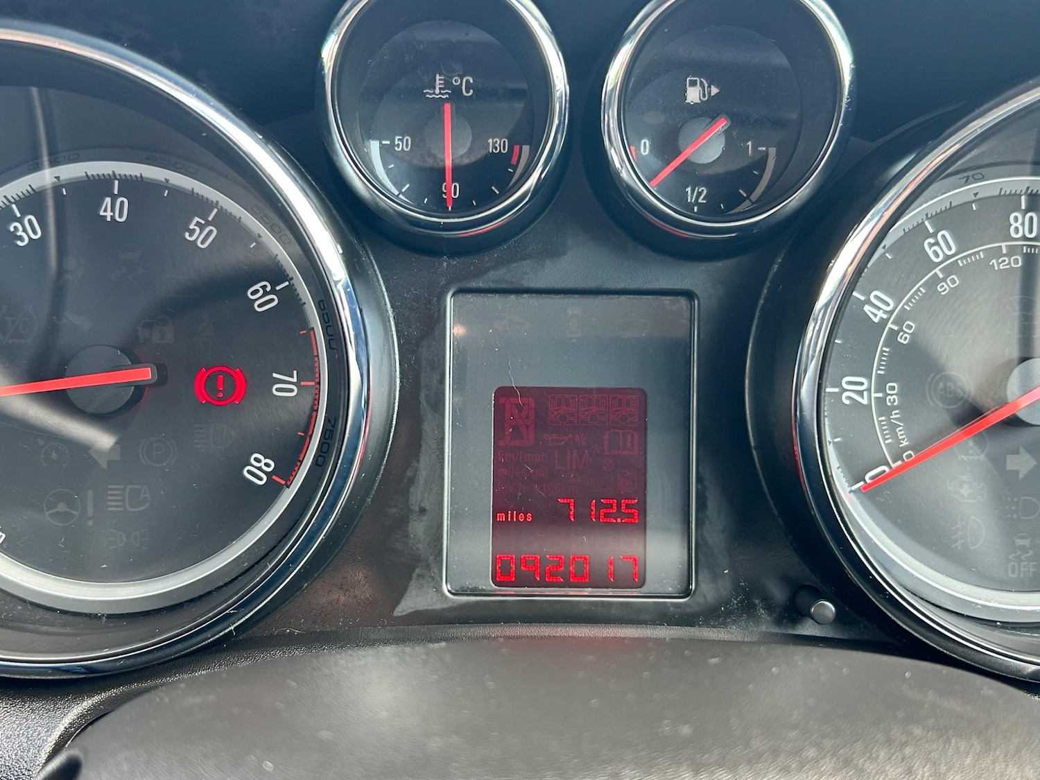 Used Vauxhall Astra for sale - 76991293: Photo 4