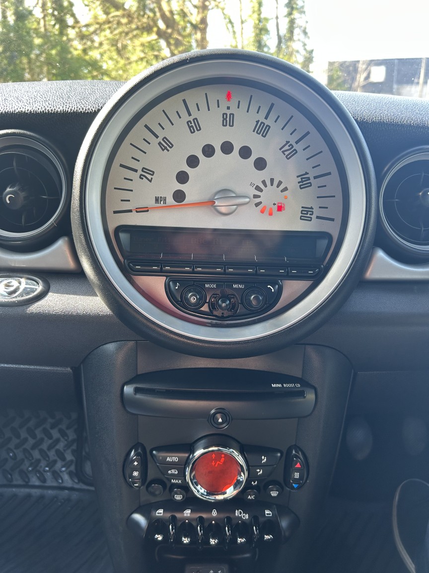 Used MINI Convertible 2013 for sale - 78105966: Photo 4