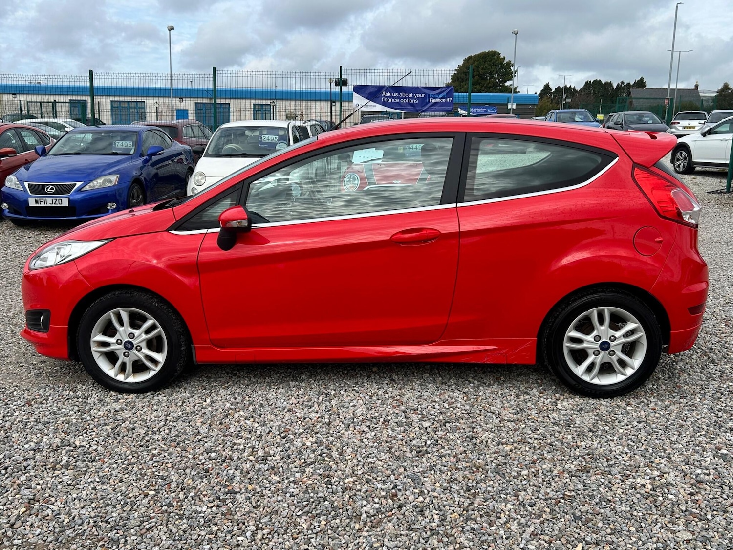 Used Ford Fiesta 2015 for sale - 75949982: Photo 10