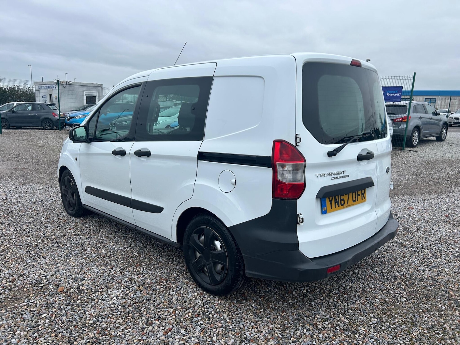 Used Ford Transit Courier 2017 for sale - 76689773: Photo 10