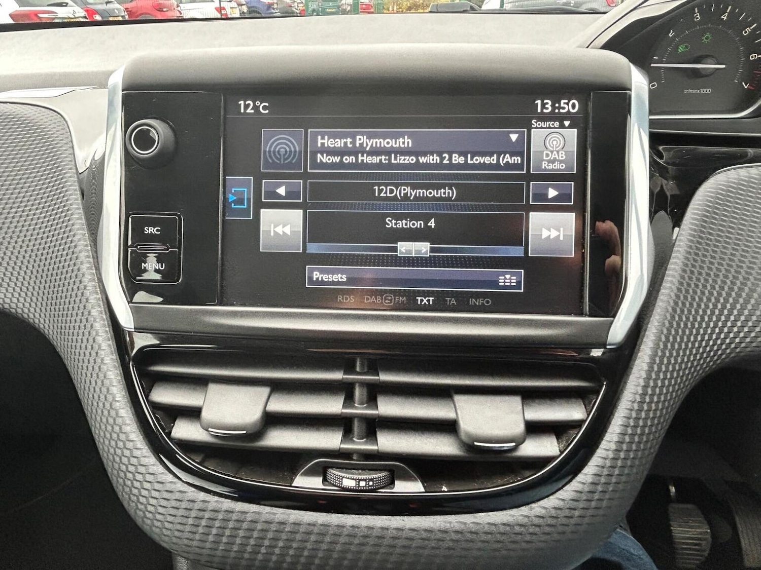 Used Peugeot 208 2016 for sale - 77516220: Photo 5