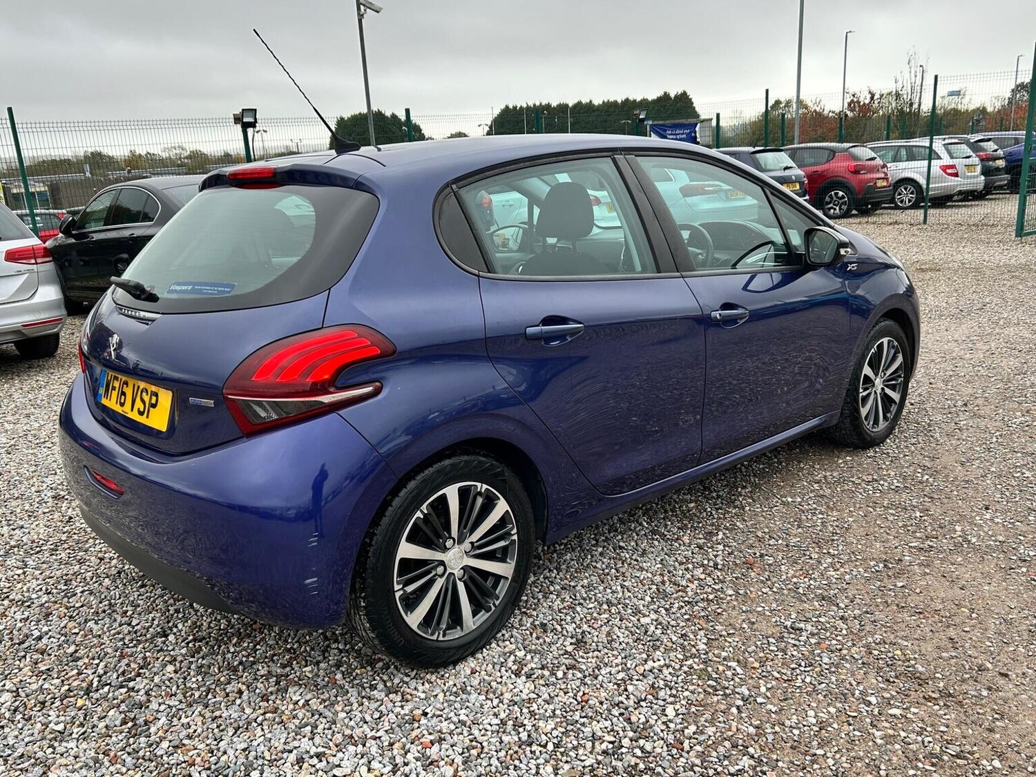 Used Peugeot 208 2016 for sale - 77516220: Photo 9