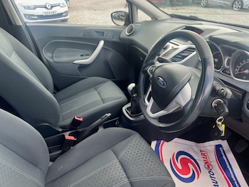 Used Ford Fiesta 2011 for sale - 75780765: Photo