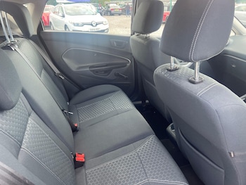 Used Ford Fiesta 2011 for sale - 75780765: Photo