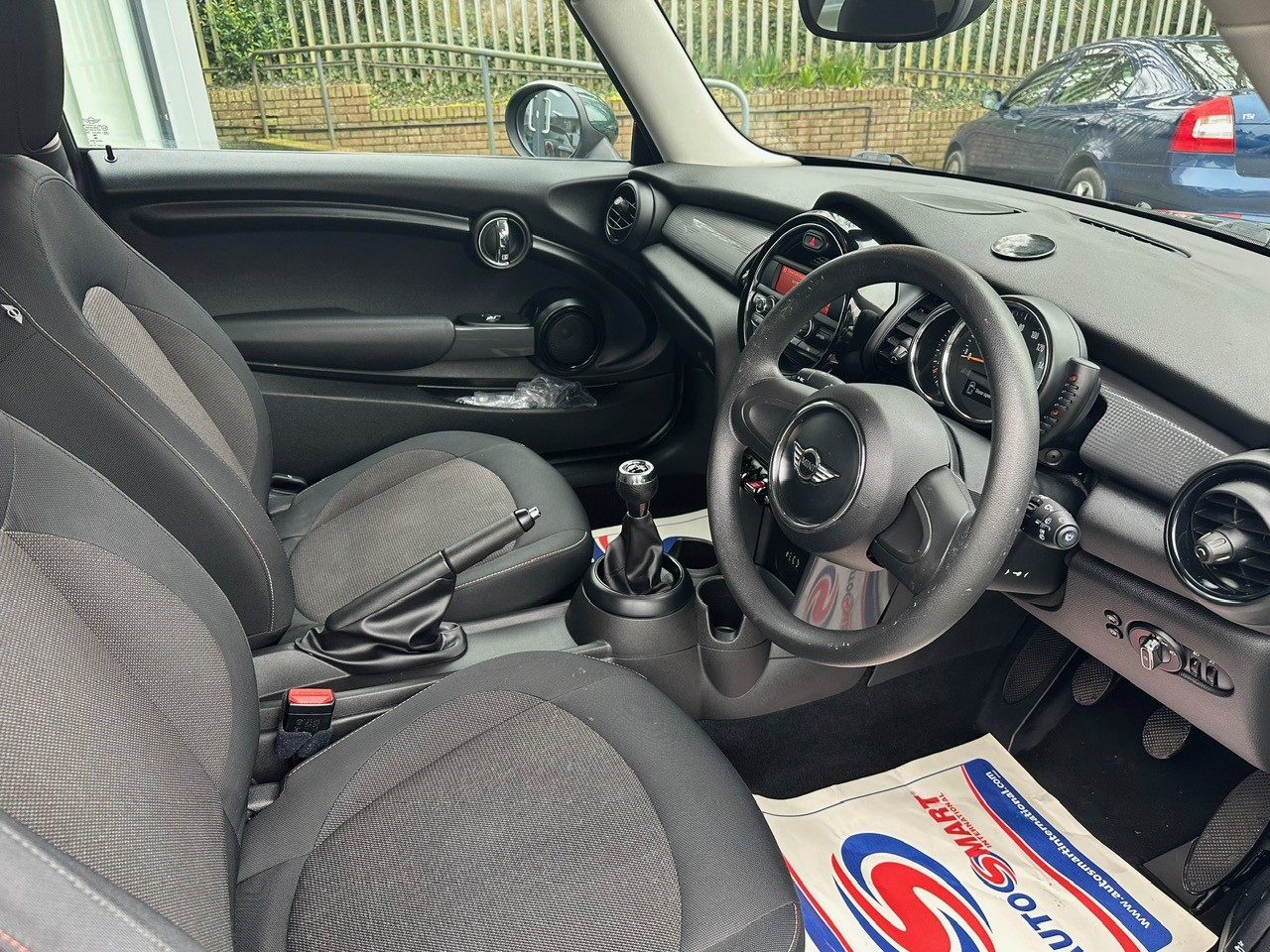 Used MINI Hatch 2014 for sale - 77567480: Photo 2