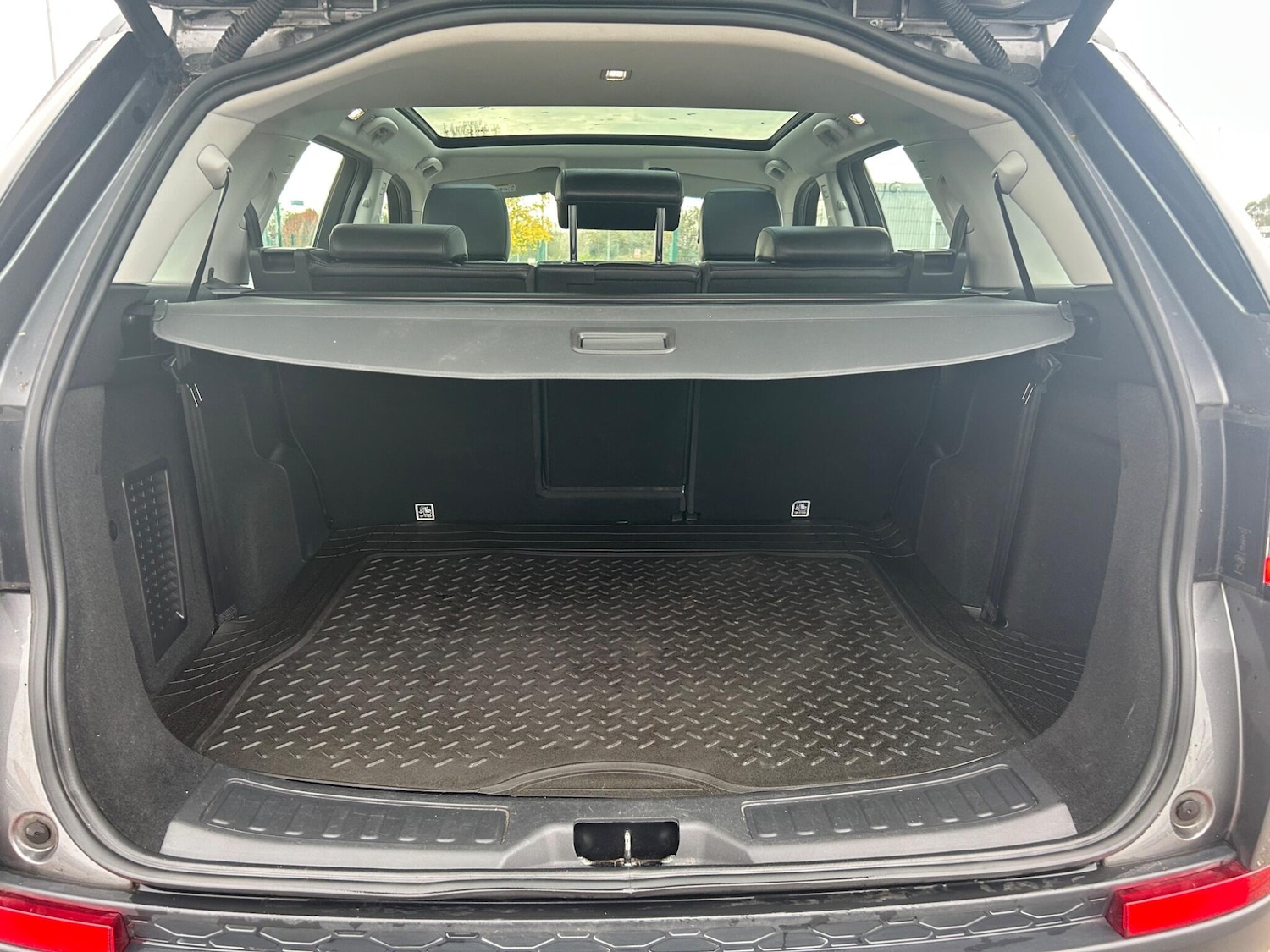 Used Land Rover Discovery Sport 2016 for sale - 76485068: Photo 14