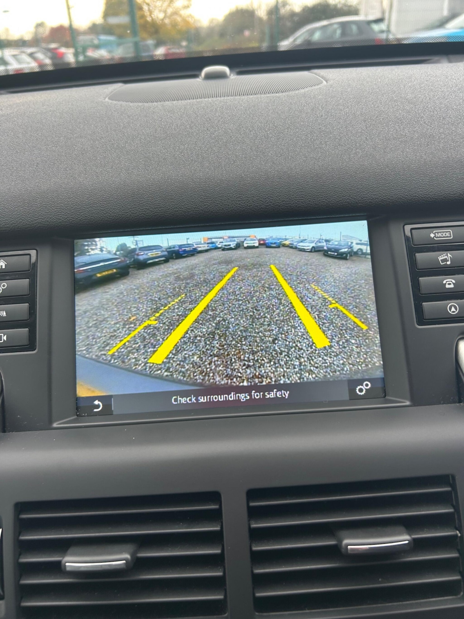 Used Land Rover Discovery Sport 2016 for sale - 76485068: Photo 6