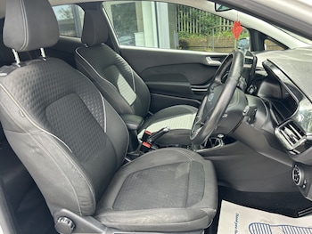 Used Ford Fiesta 2017 for sale - 78641374: Photo