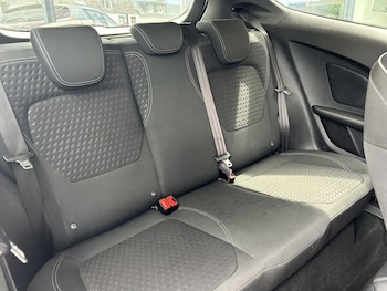 Used Ford Fiesta 2017 for sale - 78641374: Photo